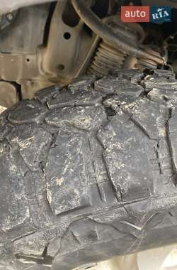 Внедорожник / Кроссовер Toyota Land Cruiser 2003 в 