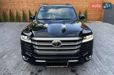 Внедорожник / Кроссовер Toyota Land Cruiser 2022 в 