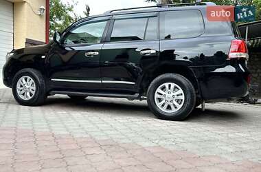 Внедорожник / Кроссовер Toyota Land Cruiser 2010 в 
