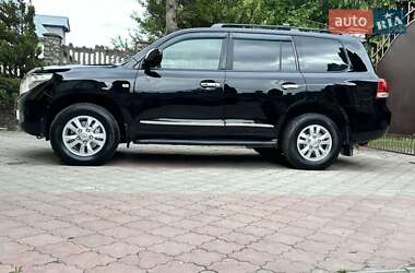 Внедорожник / Кроссовер Toyota Land Cruiser 2010 в 