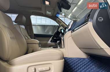 Внедорожник / Кроссовер Toyota Land Cruiser 2019 в 