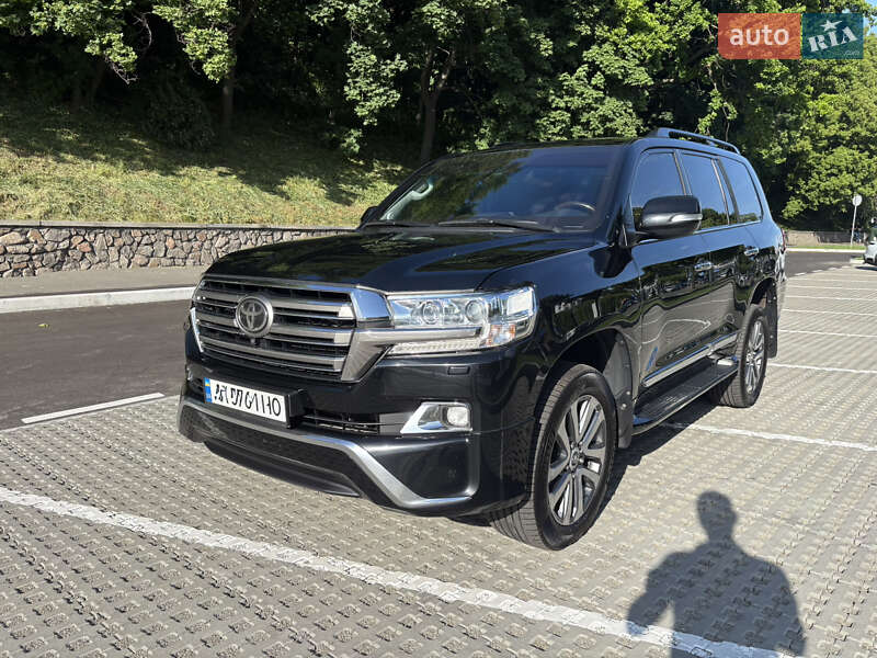 Toyota Land Cruiser 2016