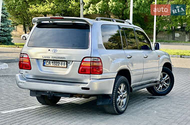 Позашляховик / Кросовер Toyota Land Cruiser 2002 в 