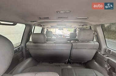 Внедорожник / Кроссовер Toyota Land Cruiser 2004 в 