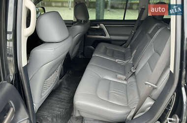 Внедорожник / Кроссовер Toyota Land Cruiser 2008 в 
