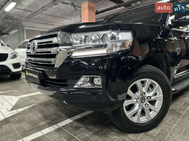Позашляховик / Кросовер Toyota Land Cruiser 2020 в Києві