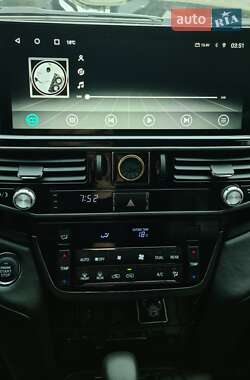 Позашляховик / Кросовер Toyota Land Cruiser 2012 в 