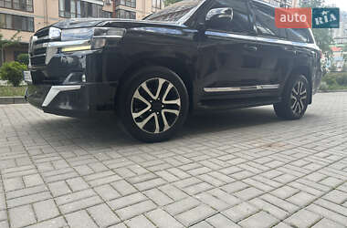 Позашляховик / Кросовер Toyota Land Cruiser 2008 в 