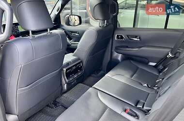 Внедорожник / Кроссовер Toyota Land Cruiser 2022 в 