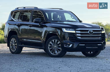 Позашляховик / Кросовер Toyota Land Cruiser 2023 в 