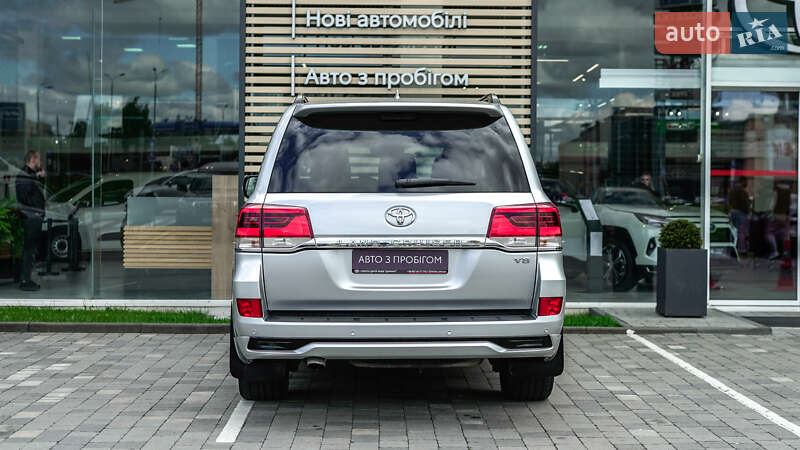 Внедорожник / Кроссовер Toyota Land Cruiser 2016 в Львове