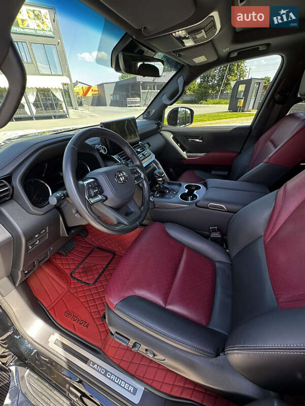 Внедорожник / Кроссовер Toyota Land Cruiser 2023 в Киеве