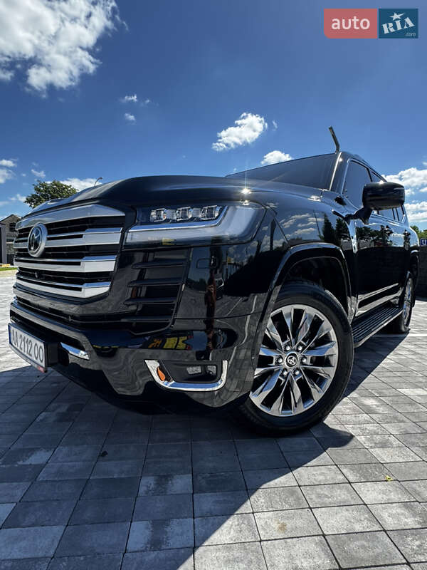 Внедорожник / Кроссовер Toyota Land Cruiser 2023 в Киеве