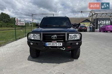 Позашляховик / Кросовер Toyota Land Cruiser 2006 в 