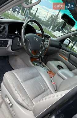 Позашляховик / Кросовер Toyota Land Cruiser 2006 в 