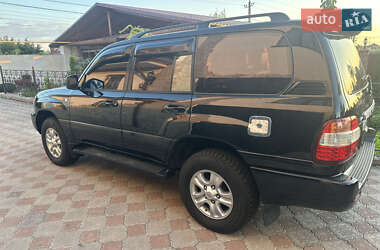 Внедорожник / Кроссовер Toyota Land Cruiser 2002 в 