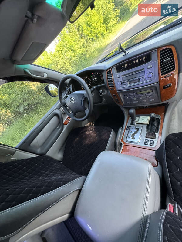 Внедорожник / Кроссовер Toyota Land Cruiser 2003 в Кременчуге