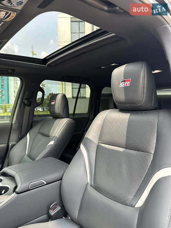 Внедорожник / Кроссовер Toyota Land Cruiser 2022 в Черкассах