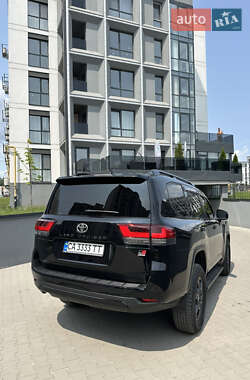 Внедорожник / Кроссовер Toyota Land Cruiser 2022 в 