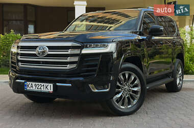 Внедорожник / Кроссовер Toyota Land Cruiser 2021 в Киеве