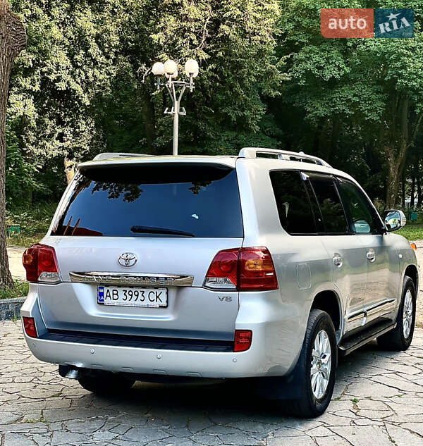 Позашляховик / Кросовер Toyota Land Cruiser 2011 в Вінниці