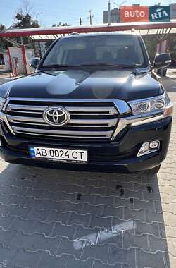 Внедорожник / Кроссовер Toyota Land Cruiser 2020 в 