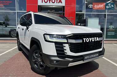 Позашляховик / Кросовер Toyota Land Cruiser 2022 в 