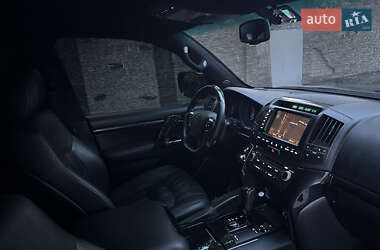 Внедорожник / Кроссовер Toyota Land Cruiser 2008 в 