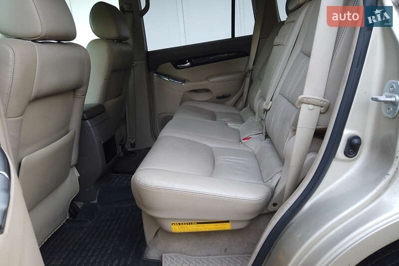 Внедорожник / Кроссовер Toyota Land Cruiser 2008 в Киеве