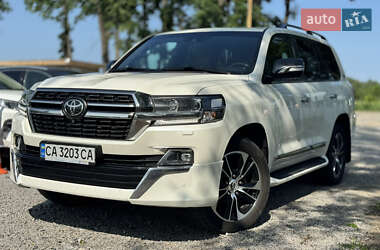 Внедорожник / Кроссовер Toyota Land Cruiser 2020 в Умани