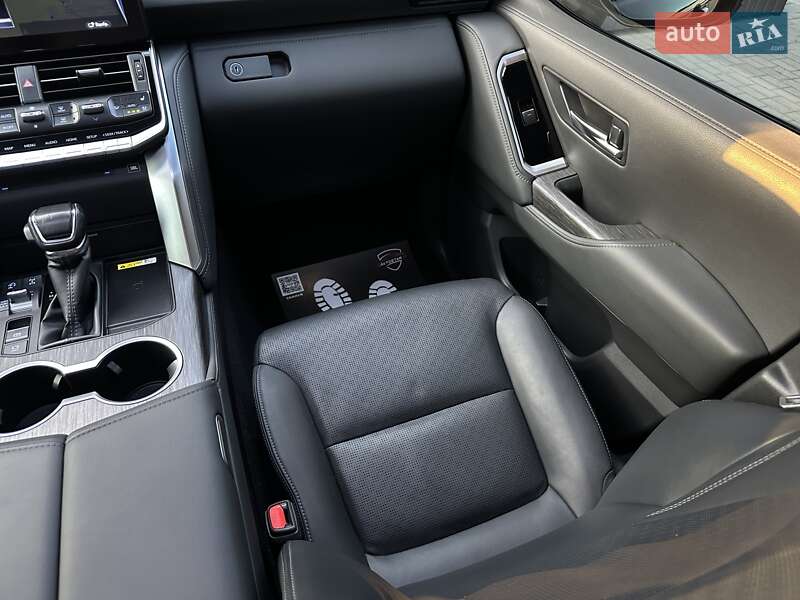 Внедорожник / Кроссовер Toyota Land Cruiser 2021 в Мукачево