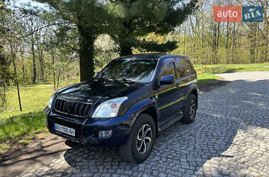 Позашляховик / Кросовер Toyota Land Cruiser 2006 в Мукачевому