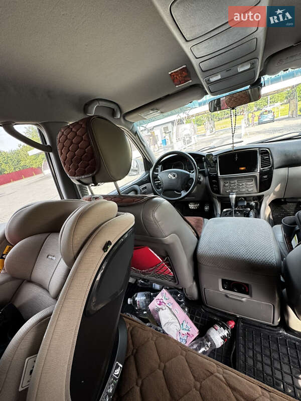 Внедорожник / Кроссовер Toyota Land Cruiser 2003 в Львове