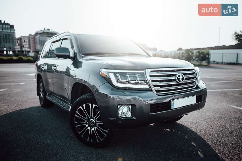 Внедорожник / Кроссовер Toyota Land Cruiser 2008 в Ужгороде