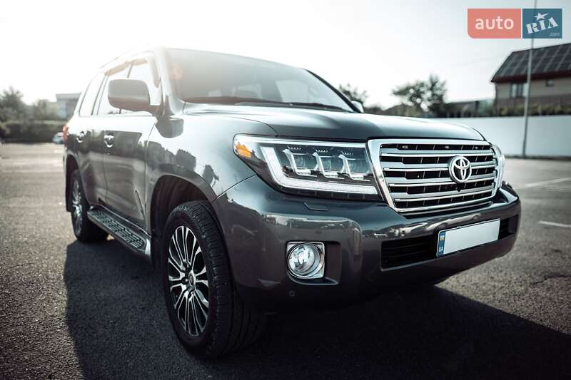 Внедорожник / Кроссовер Toyota Land Cruiser 2008 в Ужгороде
