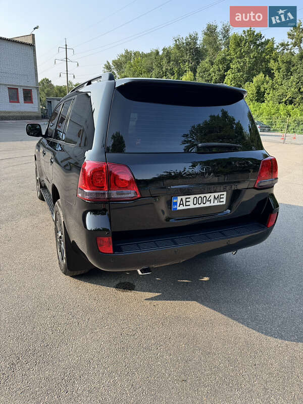 Внедорожник / Кроссовер Toyota Land Cruiser 2008 в Днепре