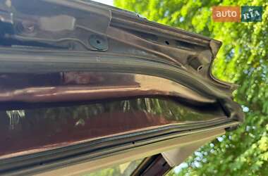 Внедорожник / Кроссовер Toyota Land Cruiser 2004 в 