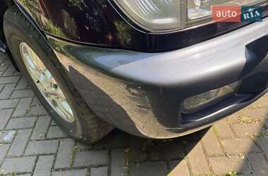 Внедорожник / Кроссовер Toyota Land Cruiser 2004 в 