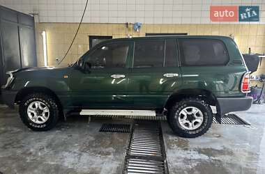 Внедорожник / Кроссовер Toyota Land Cruiser 1998 в Снятине