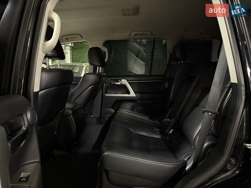 Внедорожник / Кроссовер Toyota Land Cruiser 2012 в Киеве