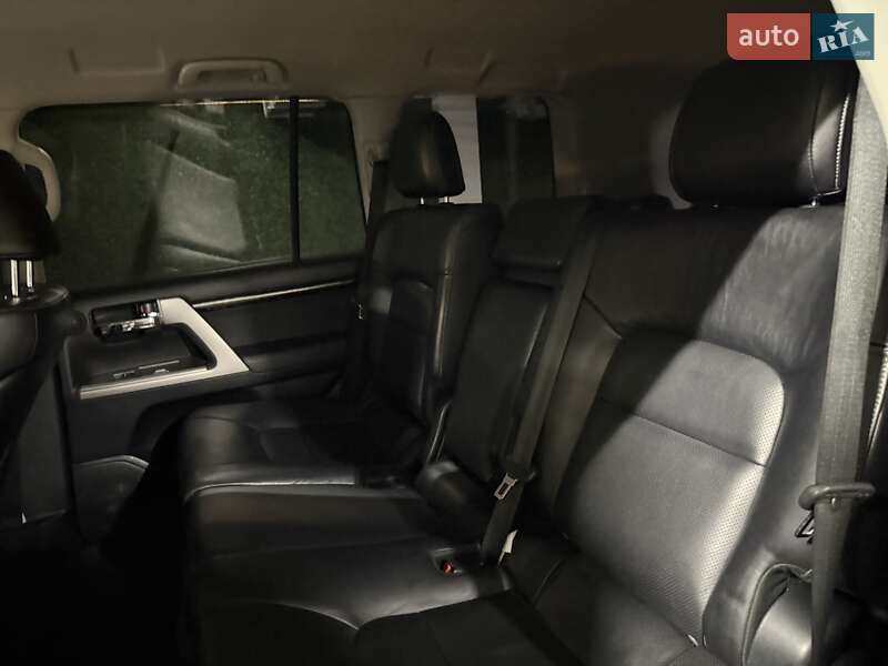 Внедорожник / Кроссовер Toyota Land Cruiser 2012 в Киеве