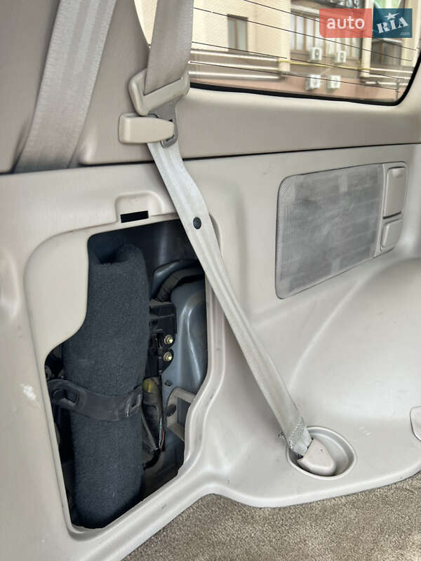 Внедорожник / Кроссовер Toyota Land Cruiser 1999 в Черноморске