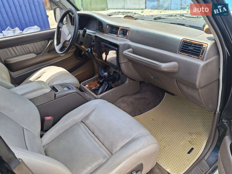 Внедорожник / Кроссовер Toyota Land Cruiser 1996 в Киеве