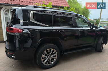 Внедорожник / Кроссовер Toyota Land Cruiser 2022 в 
