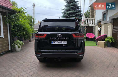 Внедорожник / Кроссовер Toyota Land Cruiser 2022 в 