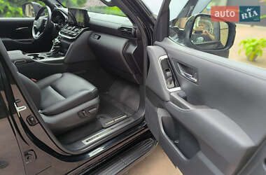 Внедорожник / Кроссовер Toyota Land Cruiser 2022 в 