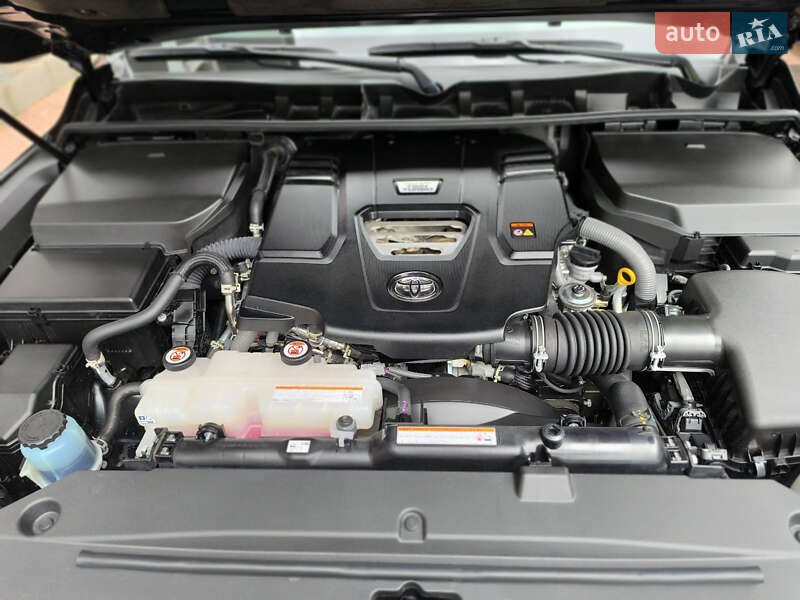 Внедорожник / Кроссовер Toyota Land Cruiser 2022 в Киеве