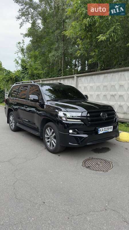 Toyota Land Cruiser 2016