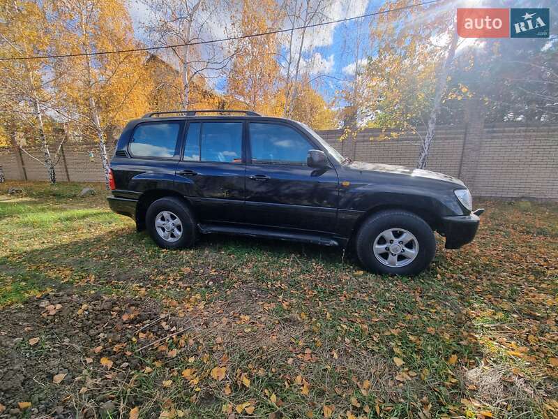 Позашляховик / Кросовер Toyota Land Cruiser 2001 в Дніпрі