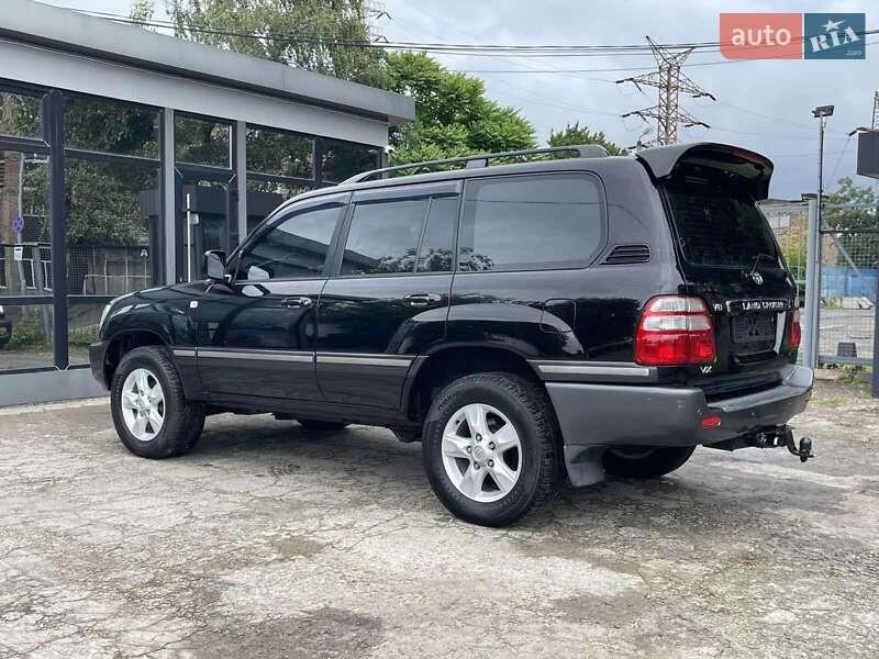 Внедорожник / Кроссовер Toyota Land Cruiser 2002 в Киеве